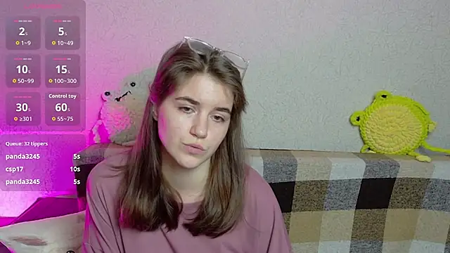 ElzaBlis Adlı Modelin Canlı XXX Sohbeti