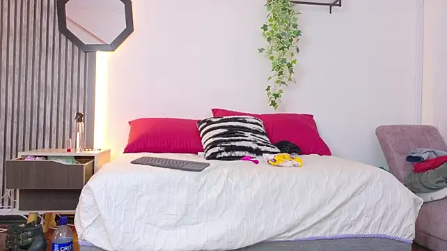 Онлайн чат XXX Scarlet_Hiit
