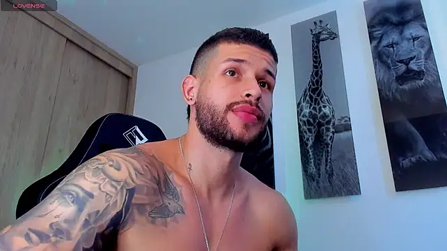 Chat +18 de Santos_ramirez1 ao vivo