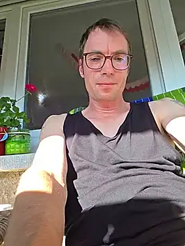Schnubby1 Chat XXX live