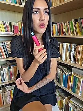 AndreeaMuller Chat XXX in diretta
