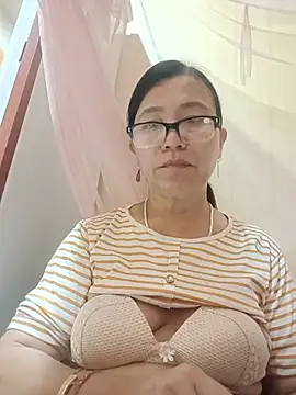 Chilly-wet's Live XXX Chat