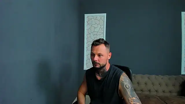 BrianHunts Live XXX Chat
