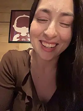 Holly_Play
