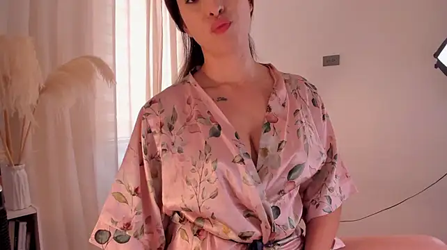 צ'אט XXX בשידור חי של LiaPearce
