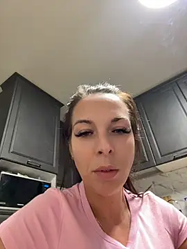 Almmaxxxx লাইভ XXX চ্যাট