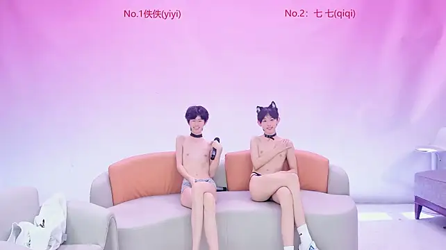 BTboy-001 Adlı Modelin Canlı XXX Sohbeti