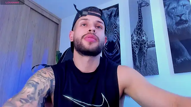 Santos_ramirez1 Live XXX-chat