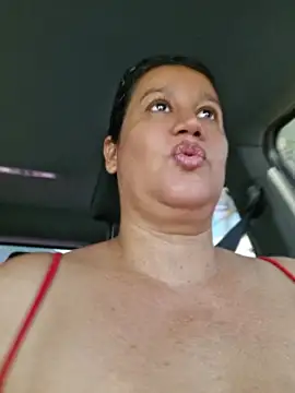 keilymadam's Live XXX Chat