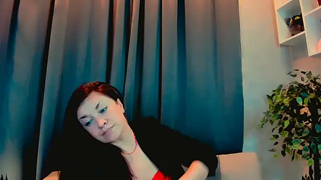 Chat +18 de AnaMills ao vivo