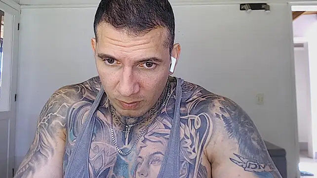 Chatroom XXX en direct de Shane_Clay