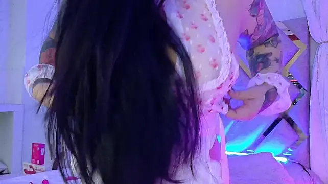 KathiaJennerのライブXXXチャット