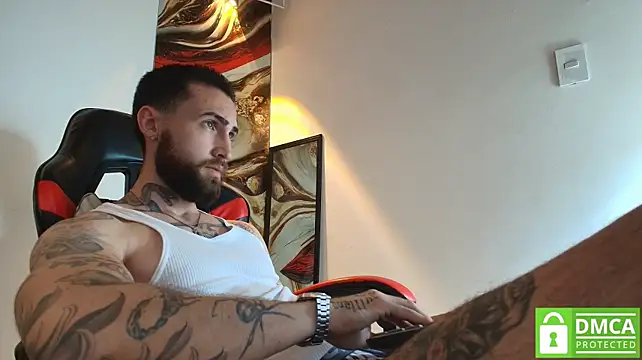 Luke_davis01 XXX чат на живо