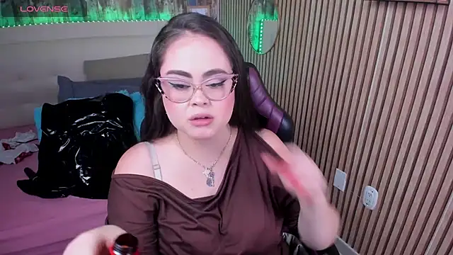 LolaVillalobos Obrolan Langsung XXX