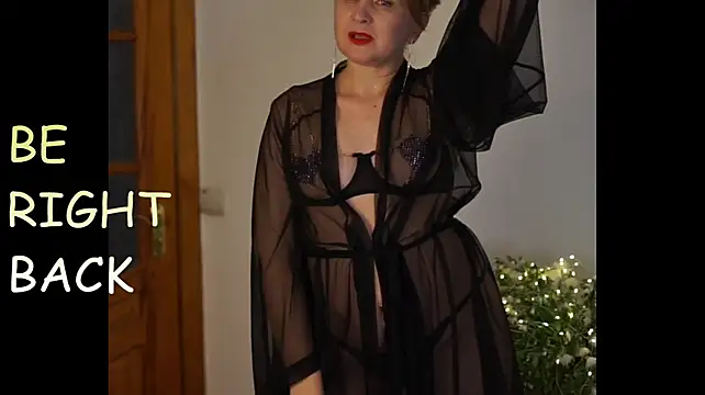LitleSun élő XXX-chatje