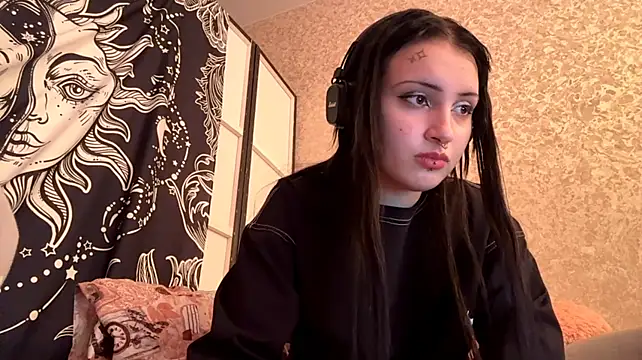 SharikaBabecki Chat XXX in diretta