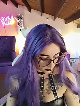 LilithDark666 - Deep throat + 2 minutes lush control😈💦