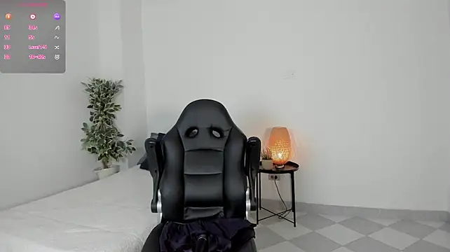 Miin_yuna Chat XXX in diretta