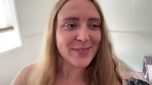 Pattyworld69 - finger myself - last tipper picks hole