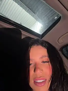 Онлайн чат XXX Rafaellaz