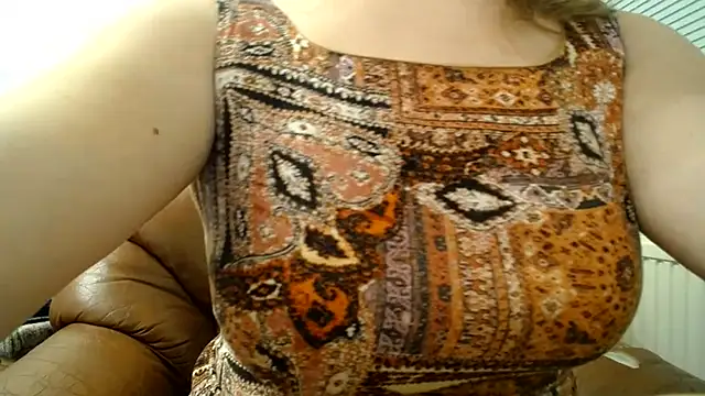 Milana235 라이브 XXX 채팅