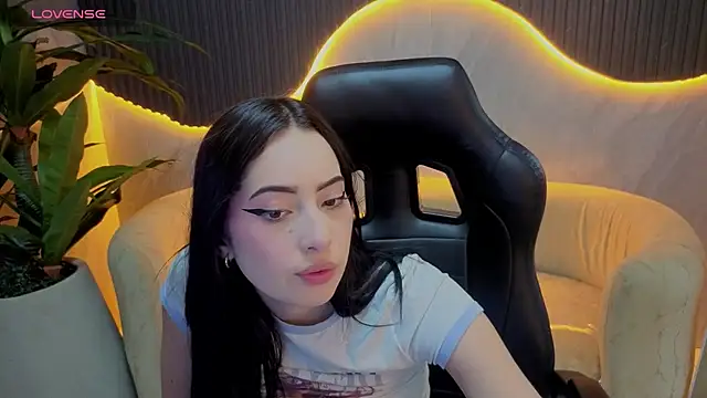 Skyhoney_tp - spit tits
