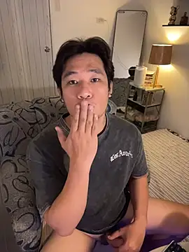 Titanryu Live XXX-Chat