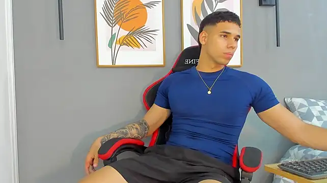 Chatroom XXX en direct de Santana_maximo