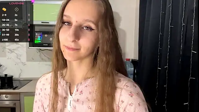 SkinnyForint's Live XXX Chat