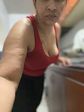 Carola-Ross - Flash AAs 🍑