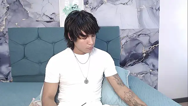 MaximilianRoth XXX чат на живо