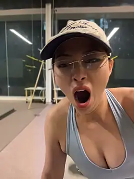 LeonJun819 - 健身房诱惑