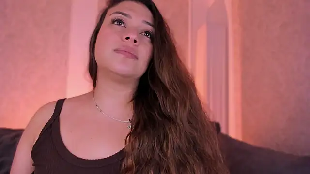 Nicolle_W Adlı Modelin Canlı XXX Sohbeti