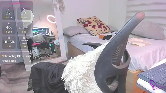 SharonVelvet - remove panty