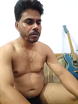 Raaz_5690 live XXX chat
