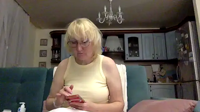 Zeyona's Live XXX Chat
