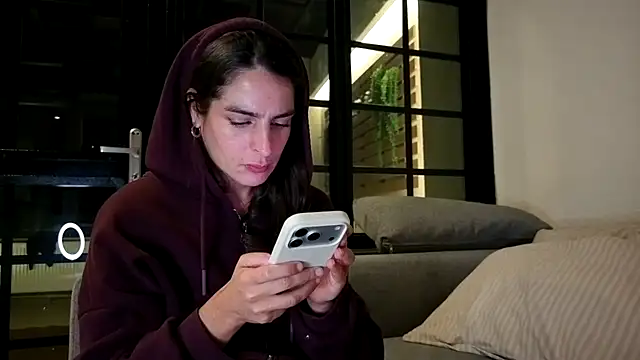 Camii2244 - tease ass