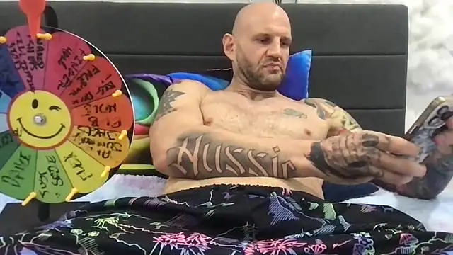 brianomally – Naživo XXX chat