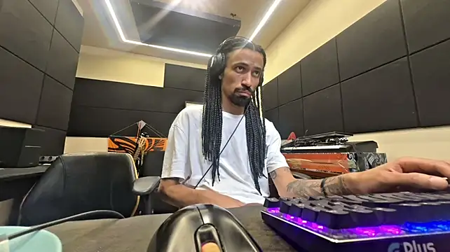 แชท XXX สดของ FavelaDaddyCum