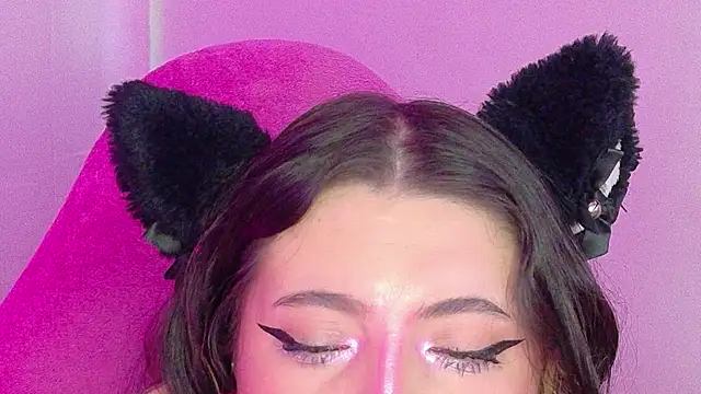 Živý XXX chat Sachi_Meow