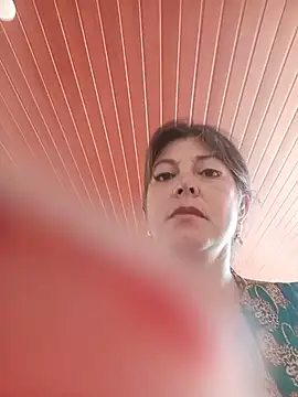 Emma_tour - Make me vibrate-make me WET-make me CUM