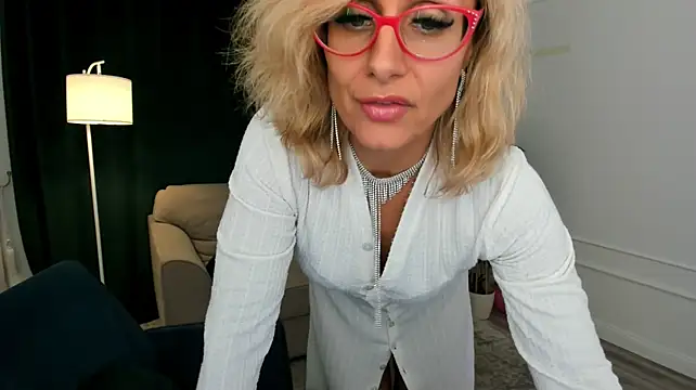 MuseOfStage's Live XXX Chat