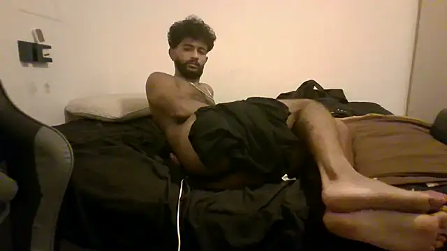 blasd32 Show in webcam