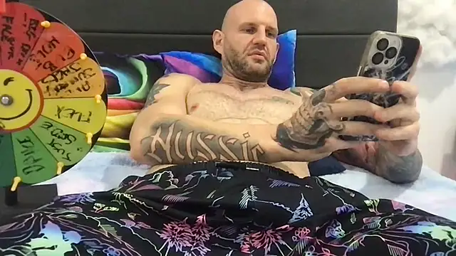 brianomally Live XXX Chat