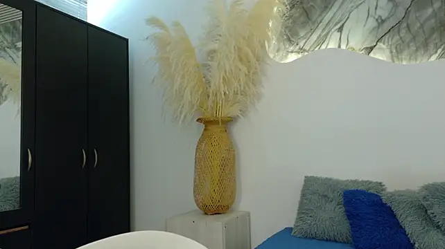 Monyel_Blake live XXX chat