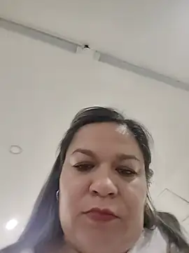 Chat +18 de Charlott-1 ao vivo