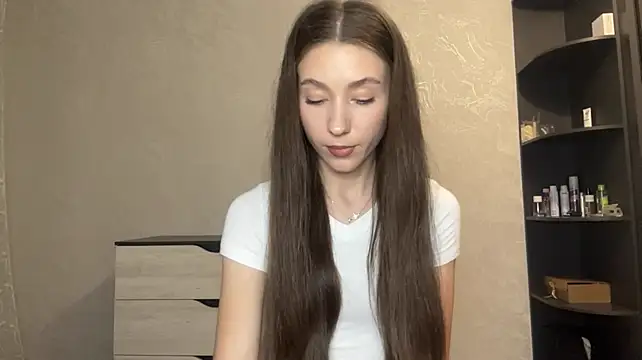 MeriSerisky - Blow kisses to everyone