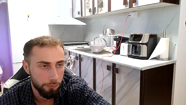Chat +18 de RyanStorm_ ao vivo