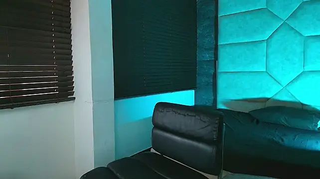 Tyler_McreyのライブXXXチャット