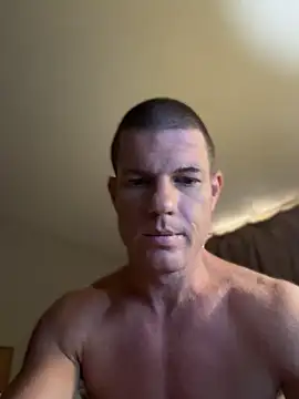 Chat XXX ao vivo de JockNThirsty
